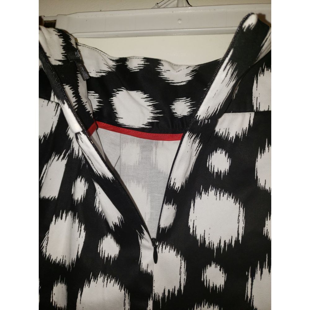 Skirt - Picture 3 of 5